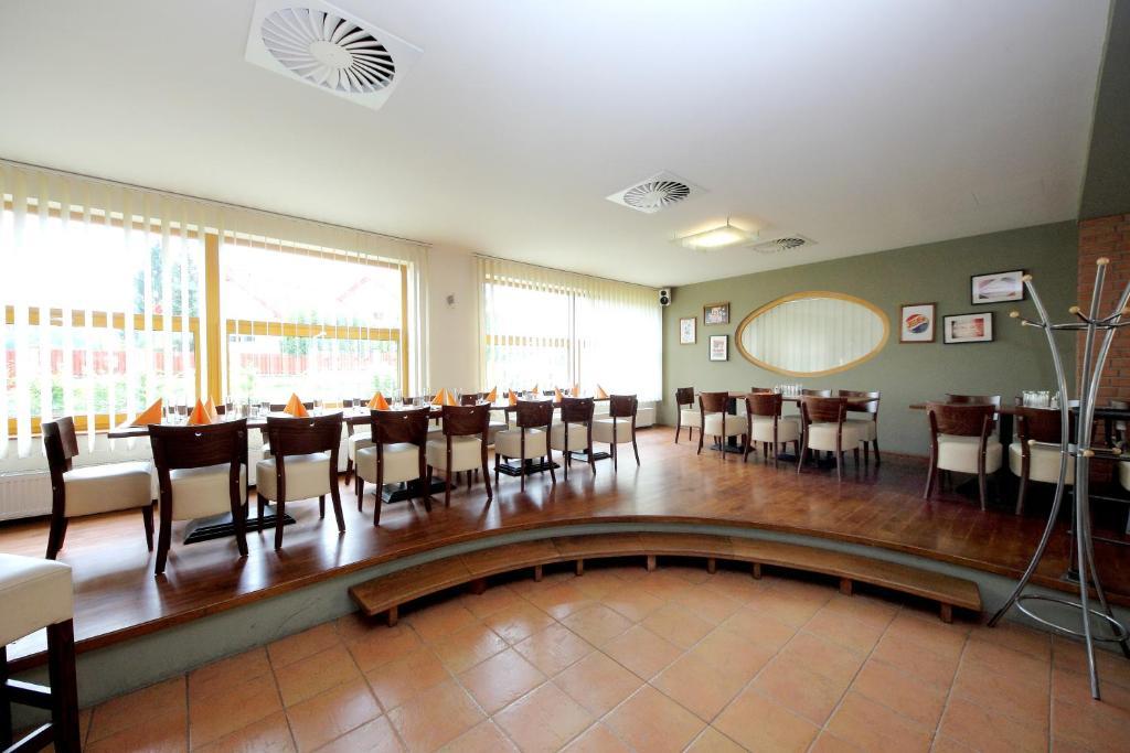 S-centrum 3*